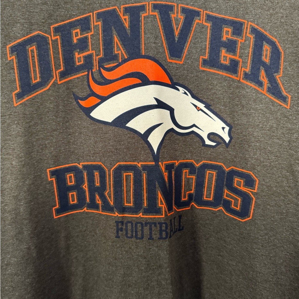 NFL Denver Broncos short sleeve tee shirt